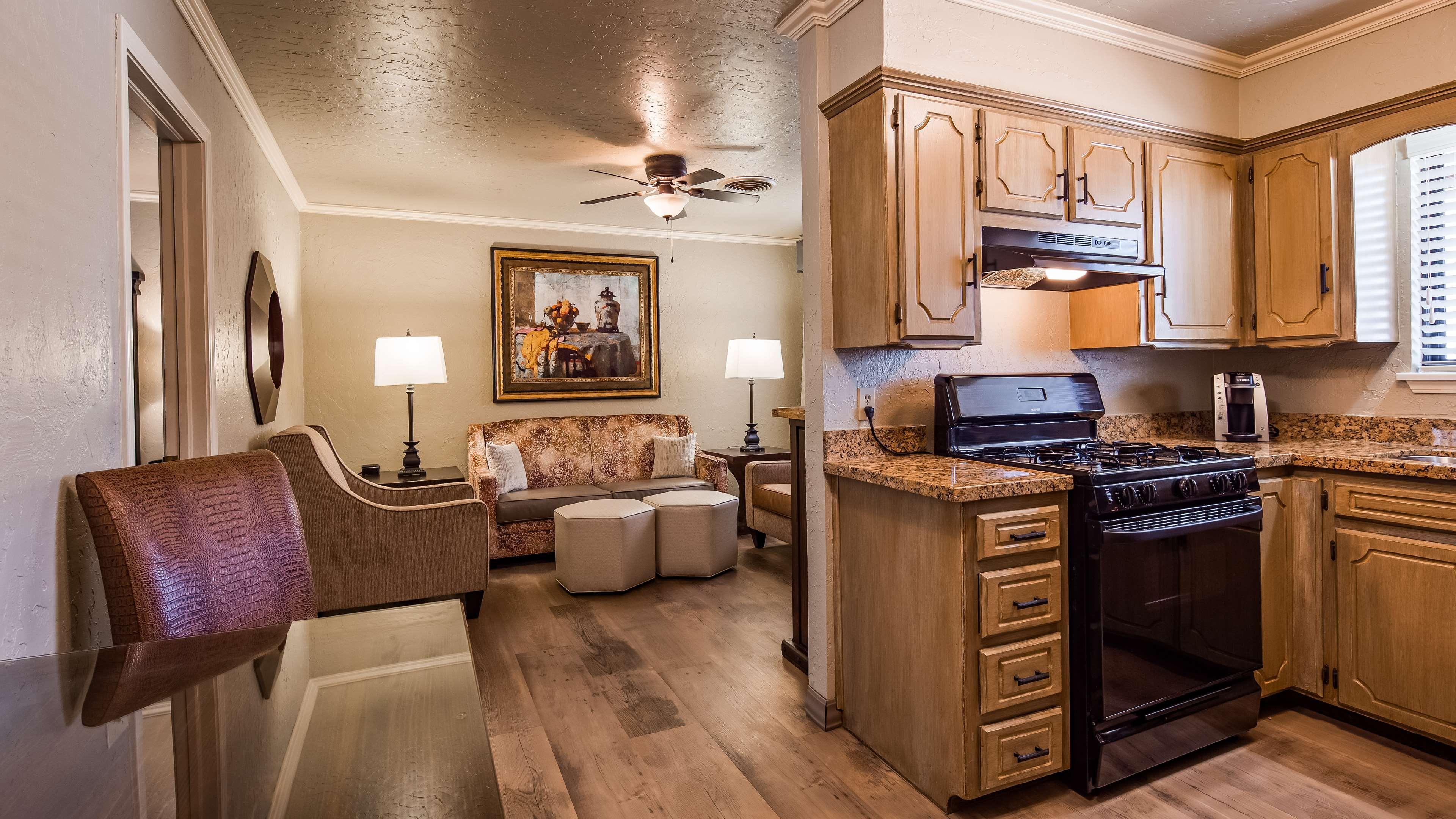 Best Western Plus Weatherford Экстерьер фото